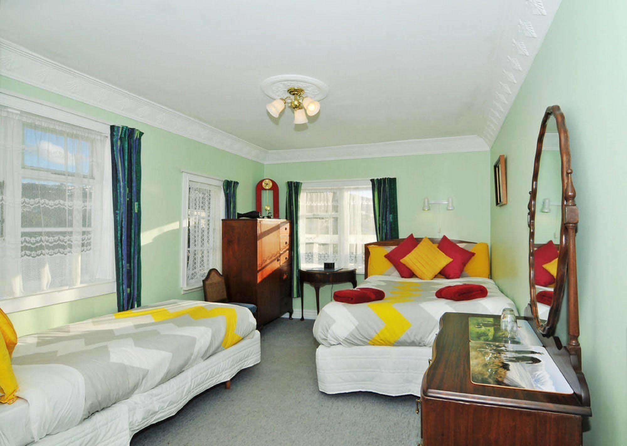 Richmond Guest House Уелингтън Екстериор снимка
