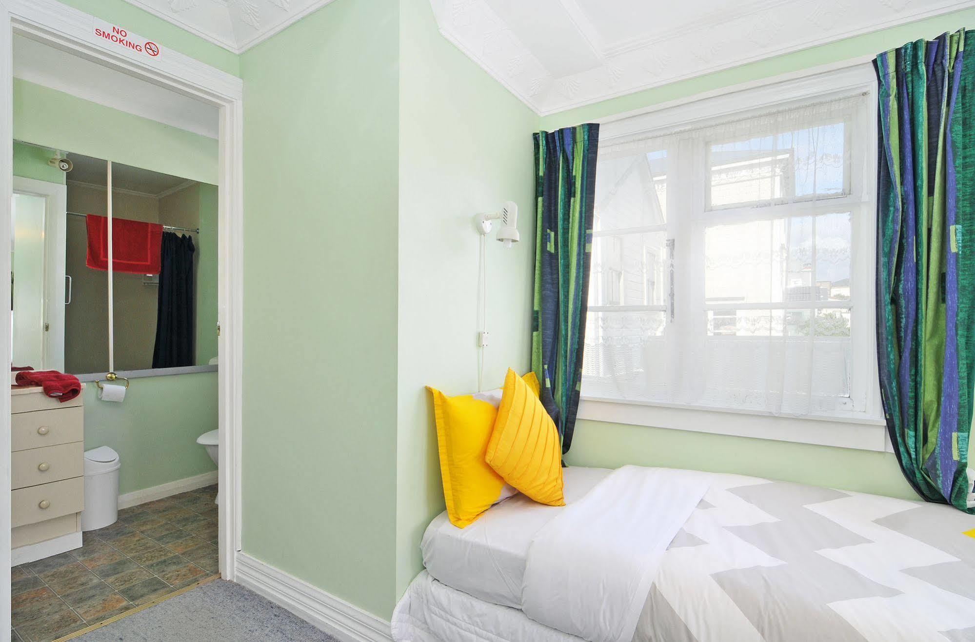 Richmond Guest House Уелингтън Екстериор снимка